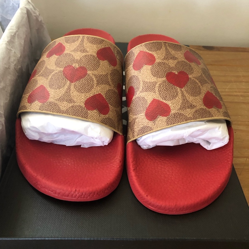 New Coach Heart Pattern Slides